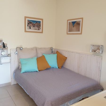 Guy Family Guestroom'S (Adults Only) Midreshet Ben Gurion Экстерьер фото